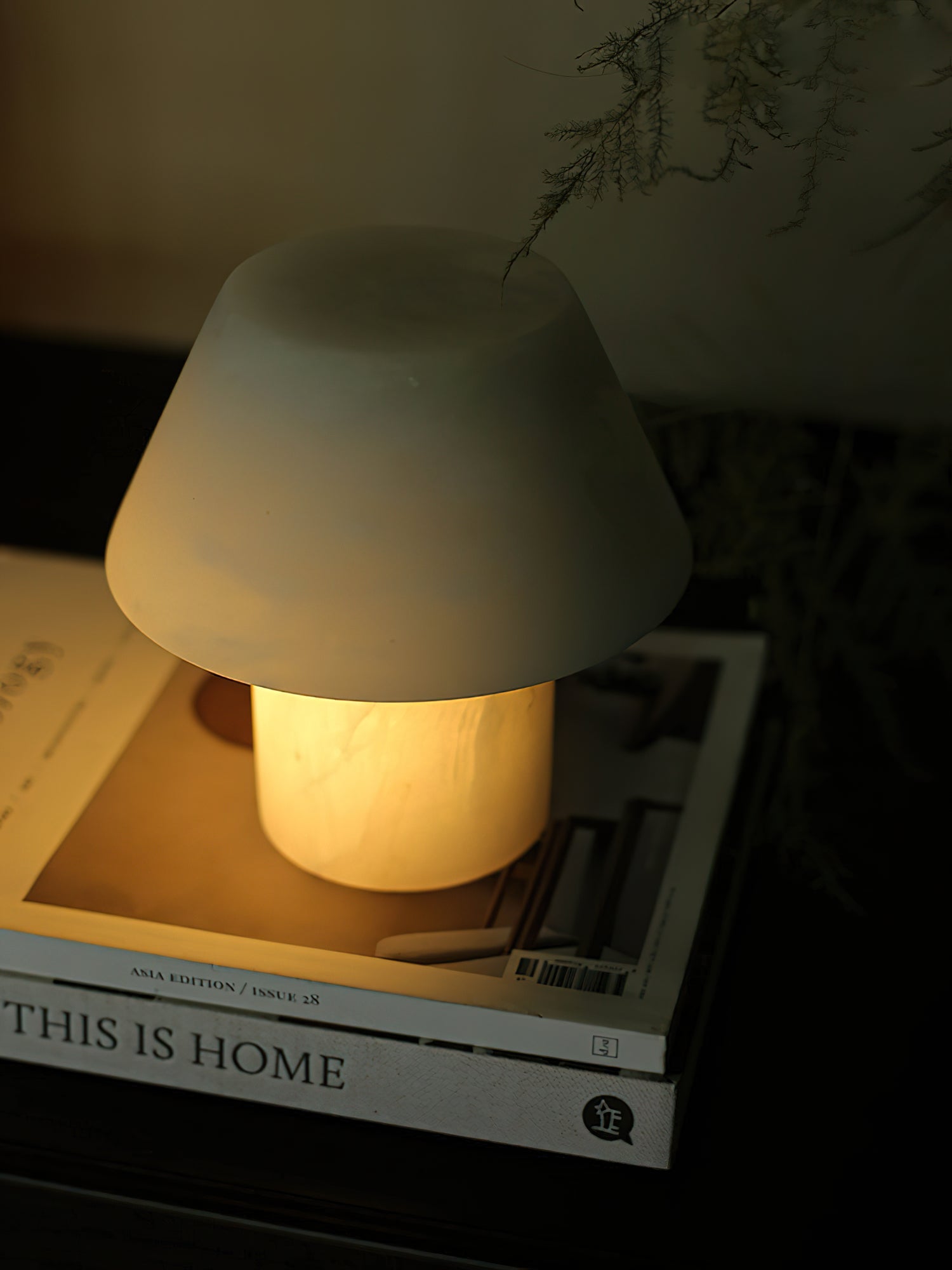 Parachilna Petra Table Lamp