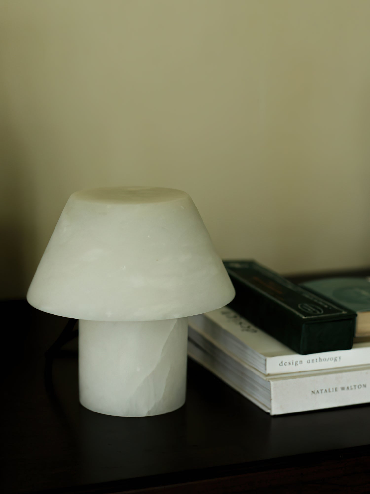 Parachilna Petra Table Lamp