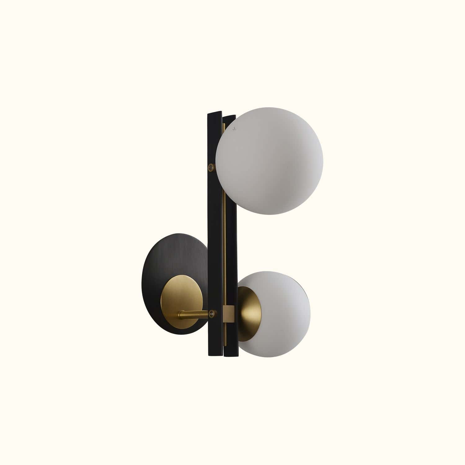 Planeta Wall Lamp