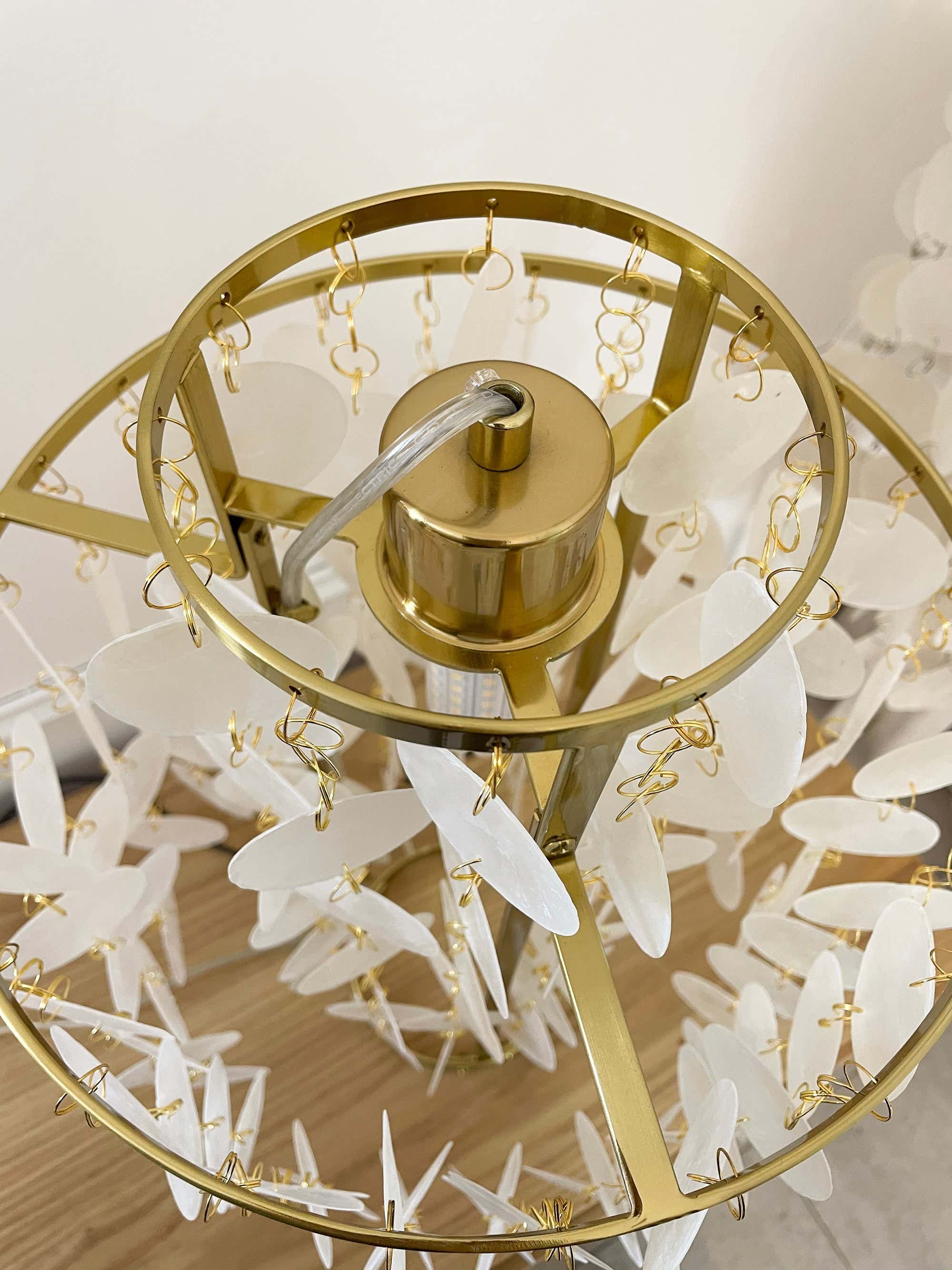 Shell Table Lamp