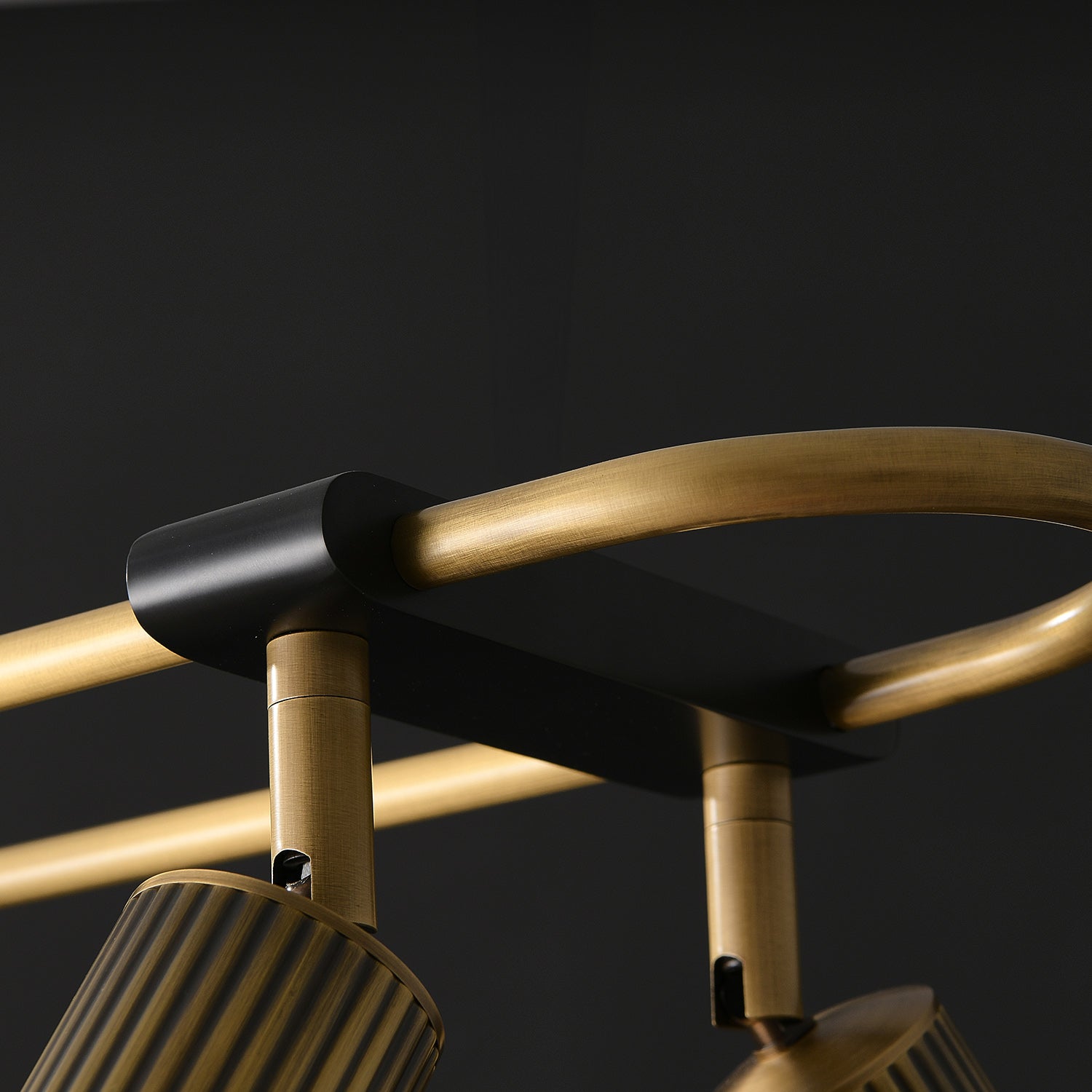 Spot Linear Suspension Pendant Light