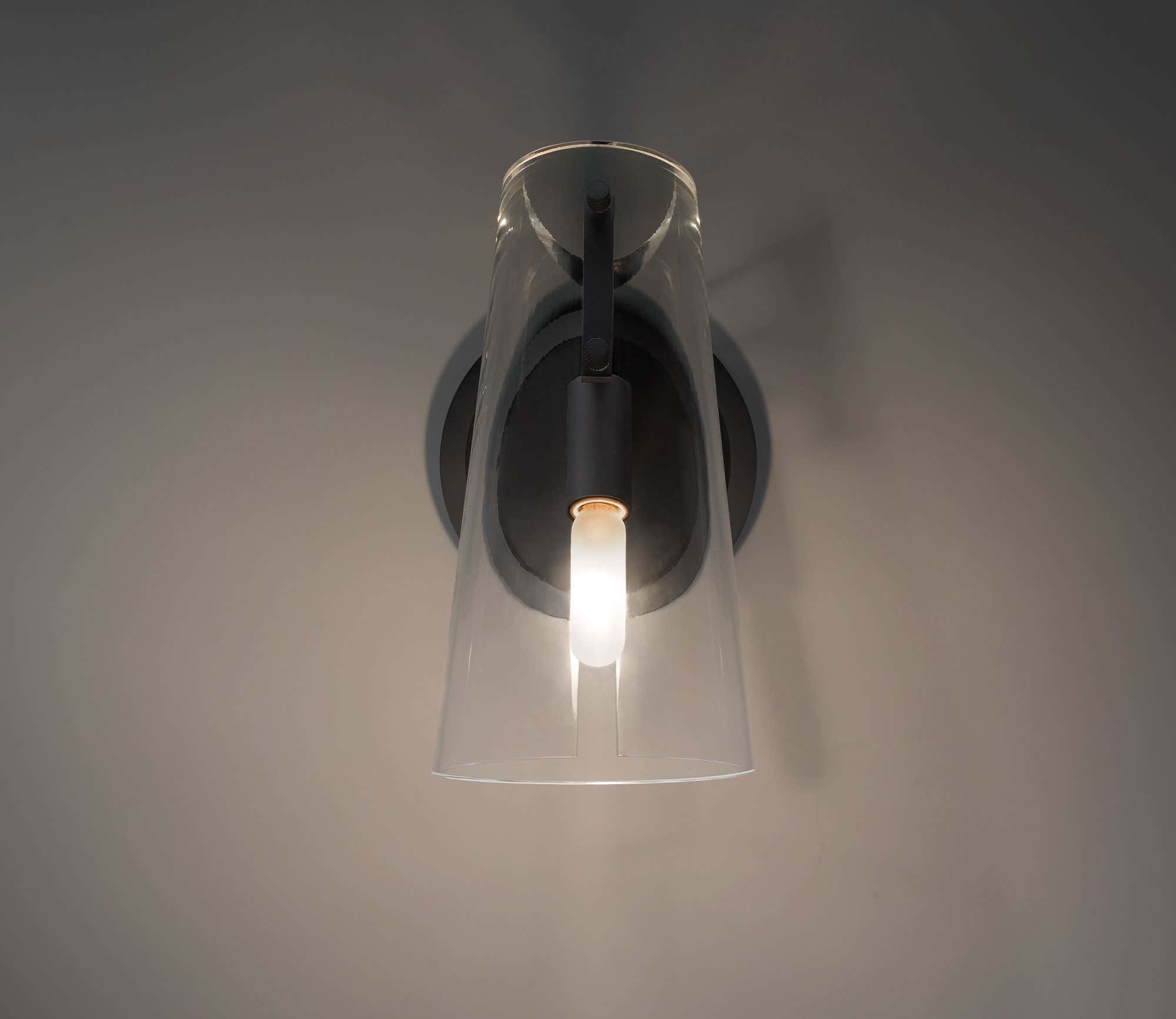 Valette Sconce