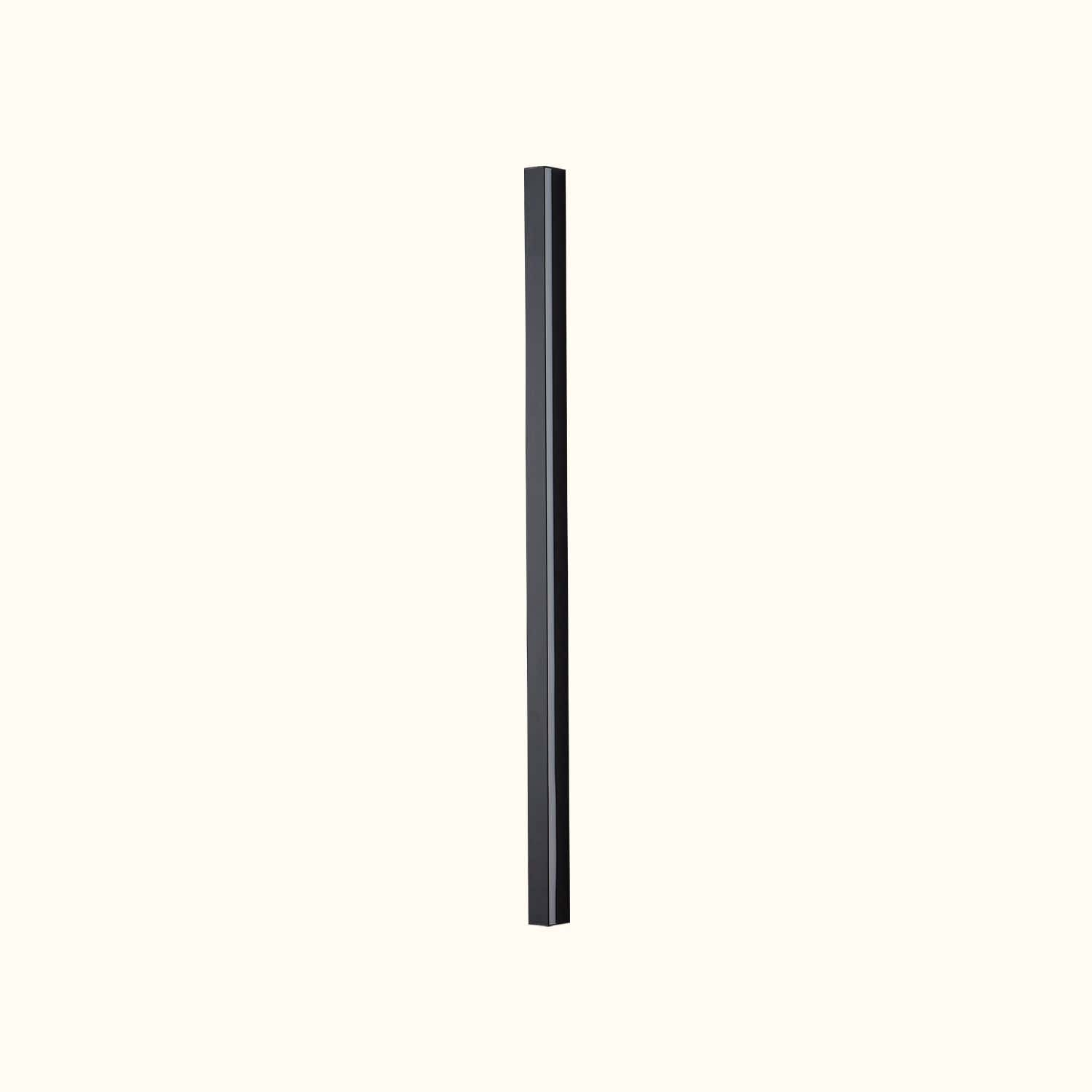 Tratto Wall Light