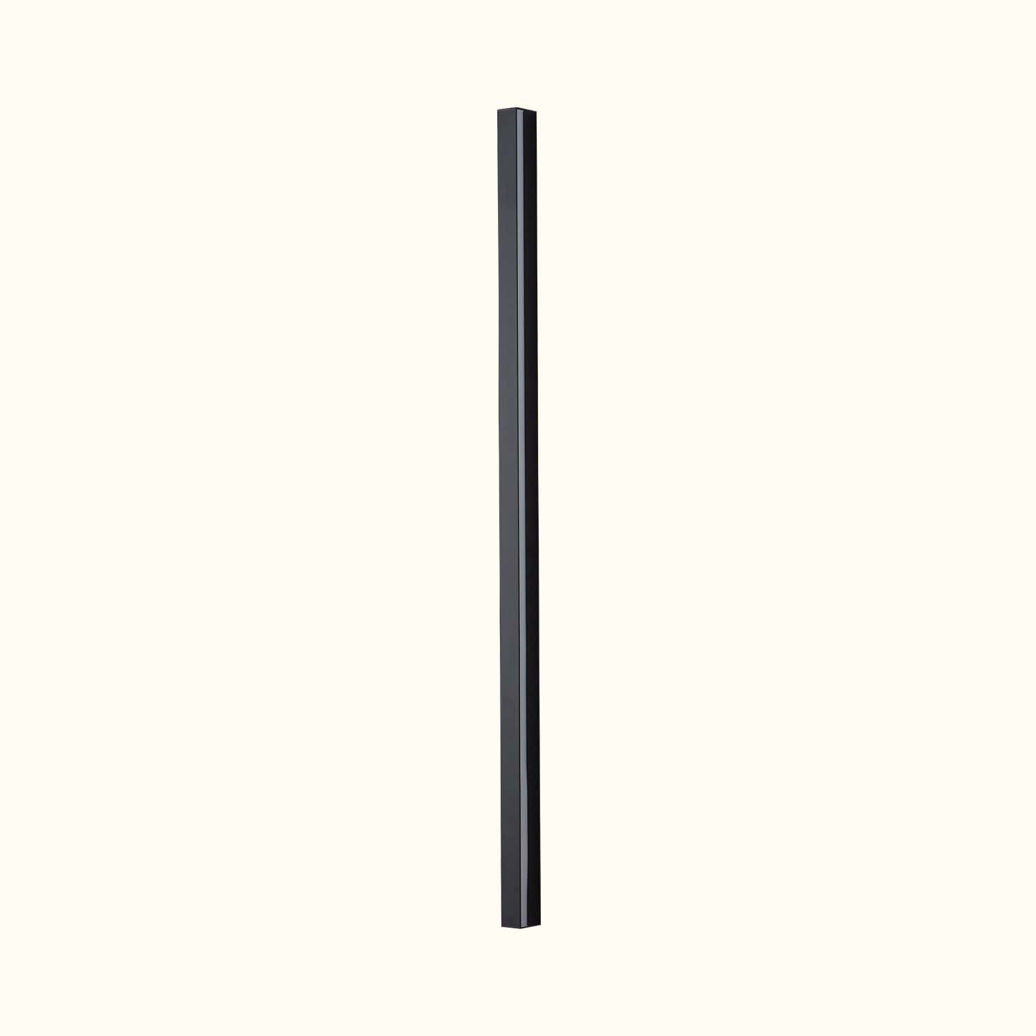Tratto Wall Light