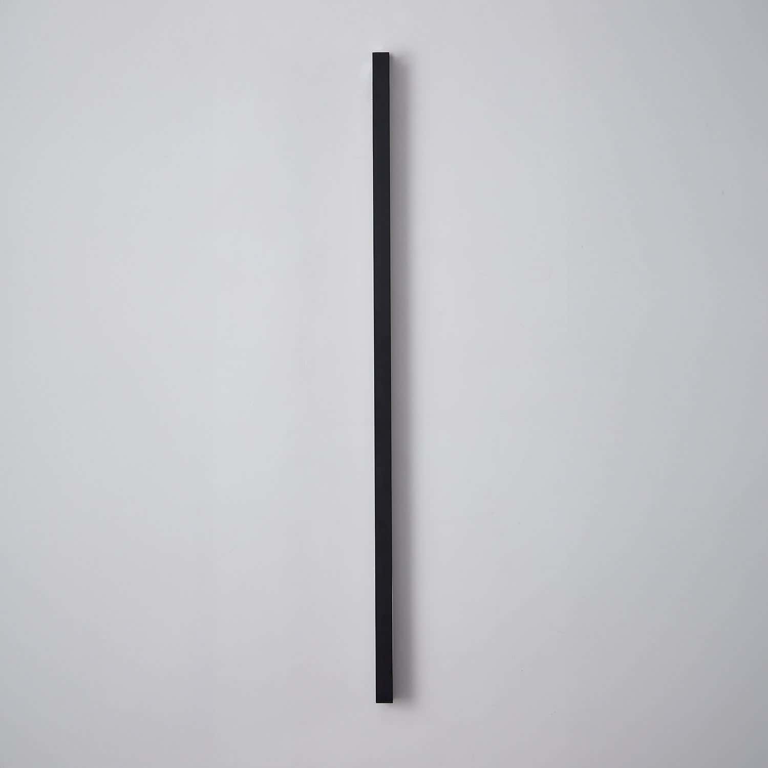 Tratto Wall Light