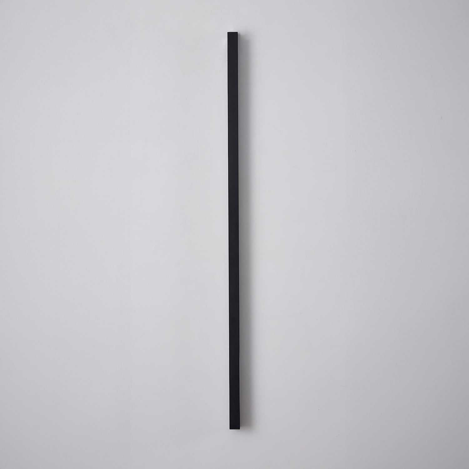 Tratto Wall Light