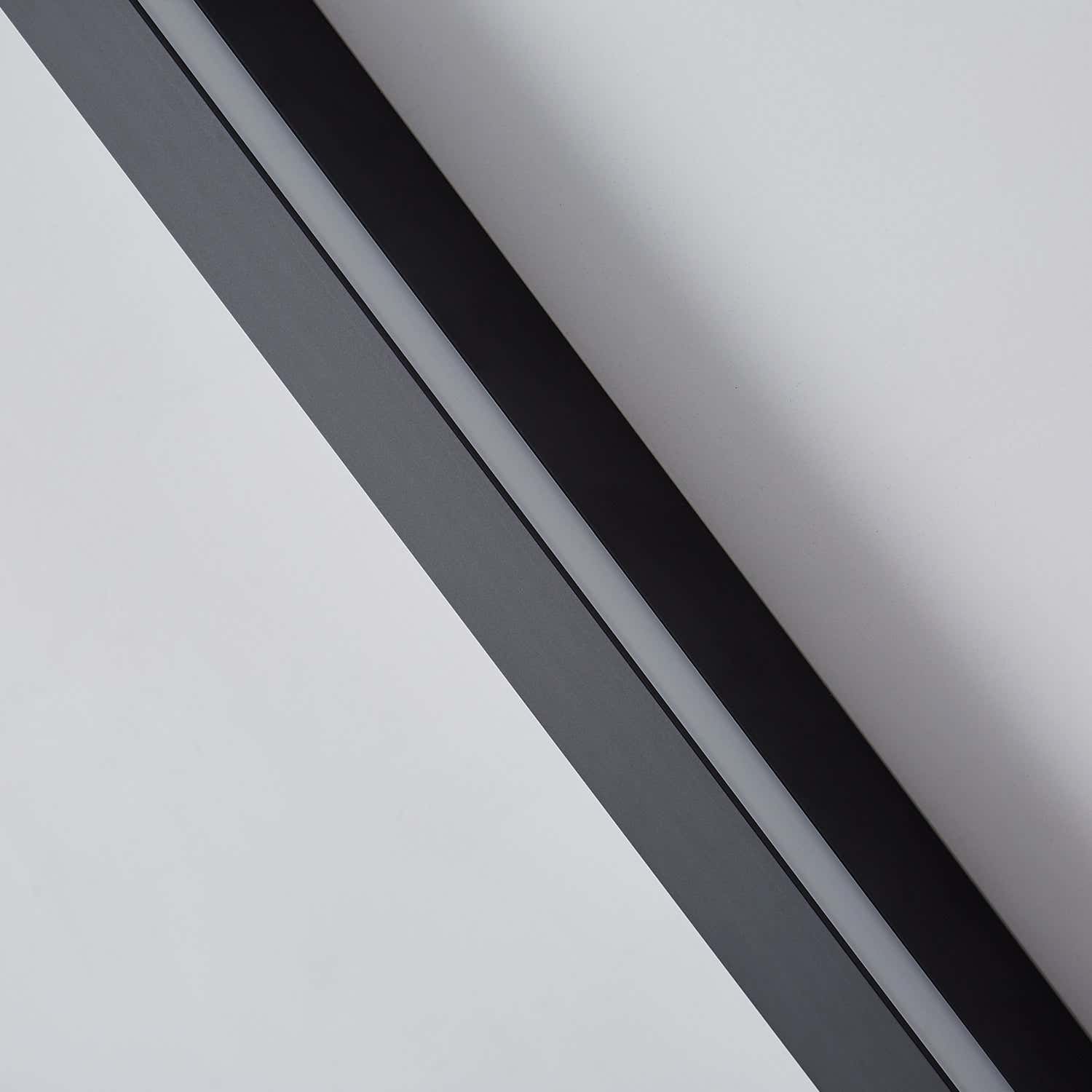Tratto Wall Light