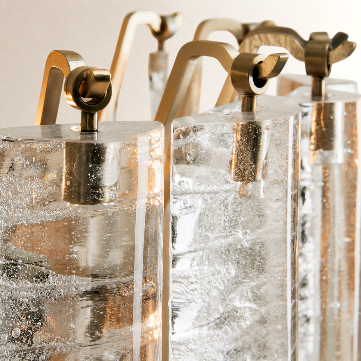 Neve Sconce