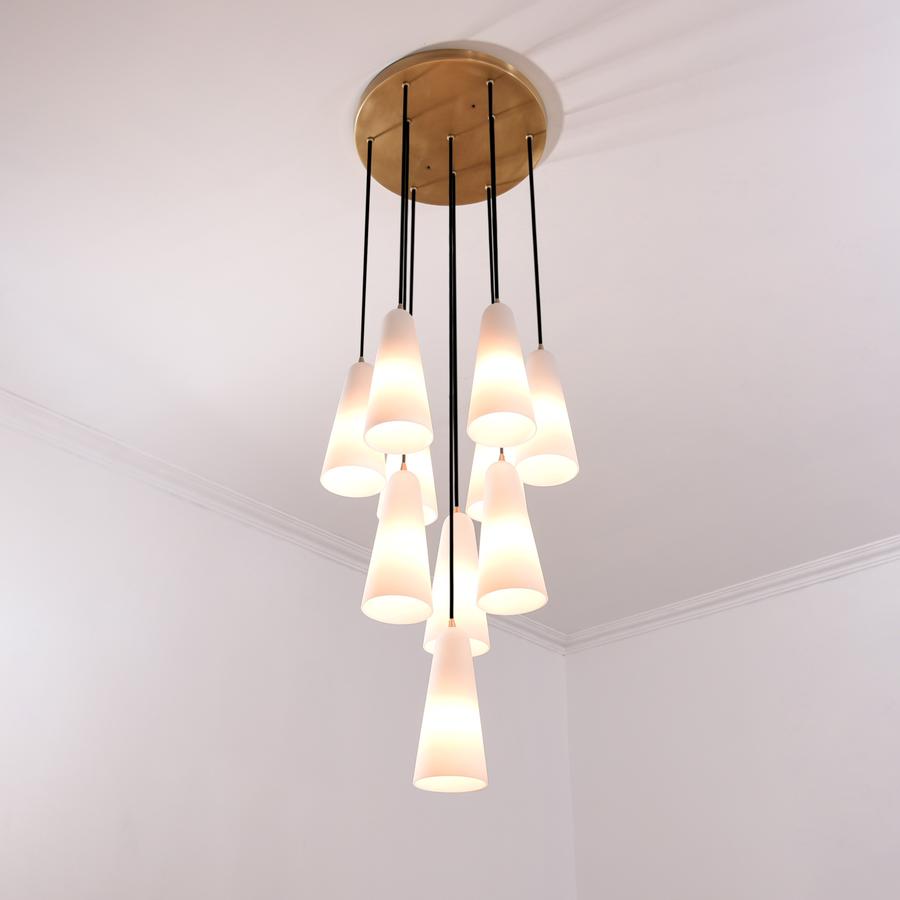 White Ceramics Round Chandelier 18"，10-lights