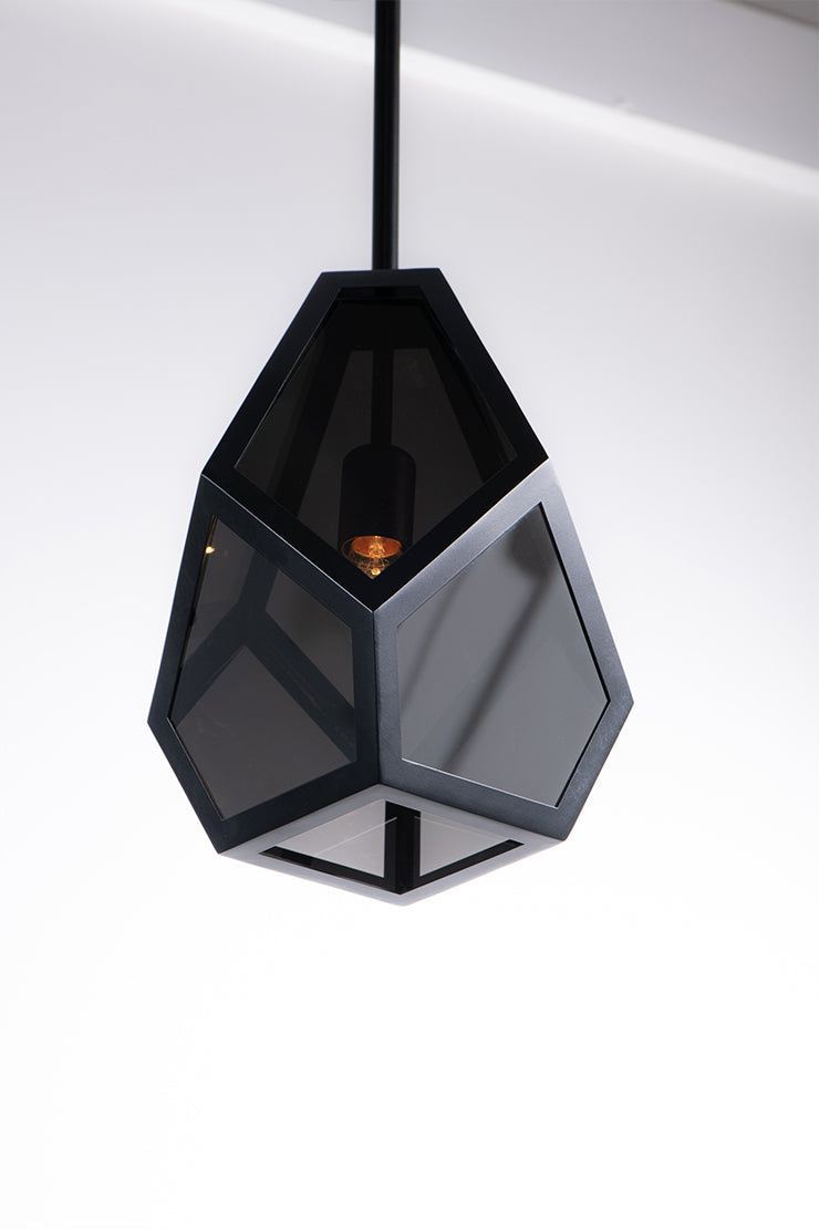 Drake Geometric Black Pendant