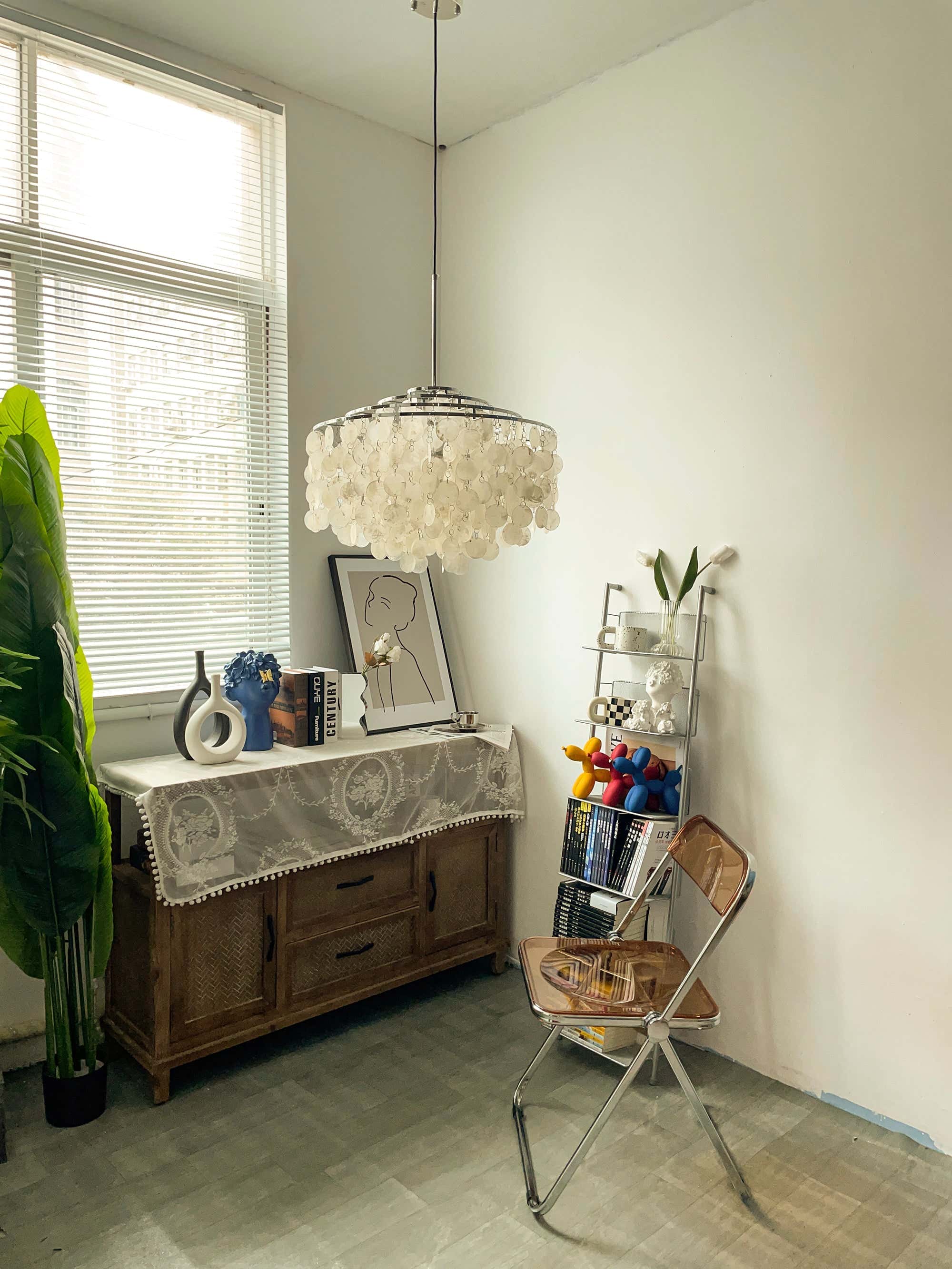 Shell Pendant Light