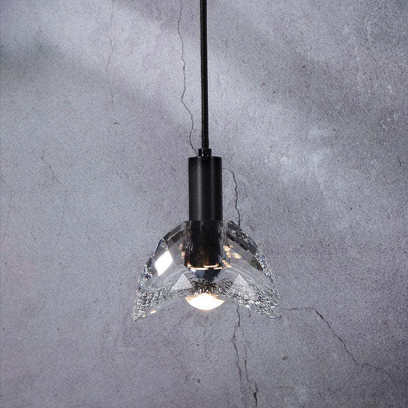 Beva Crystal Pendant
