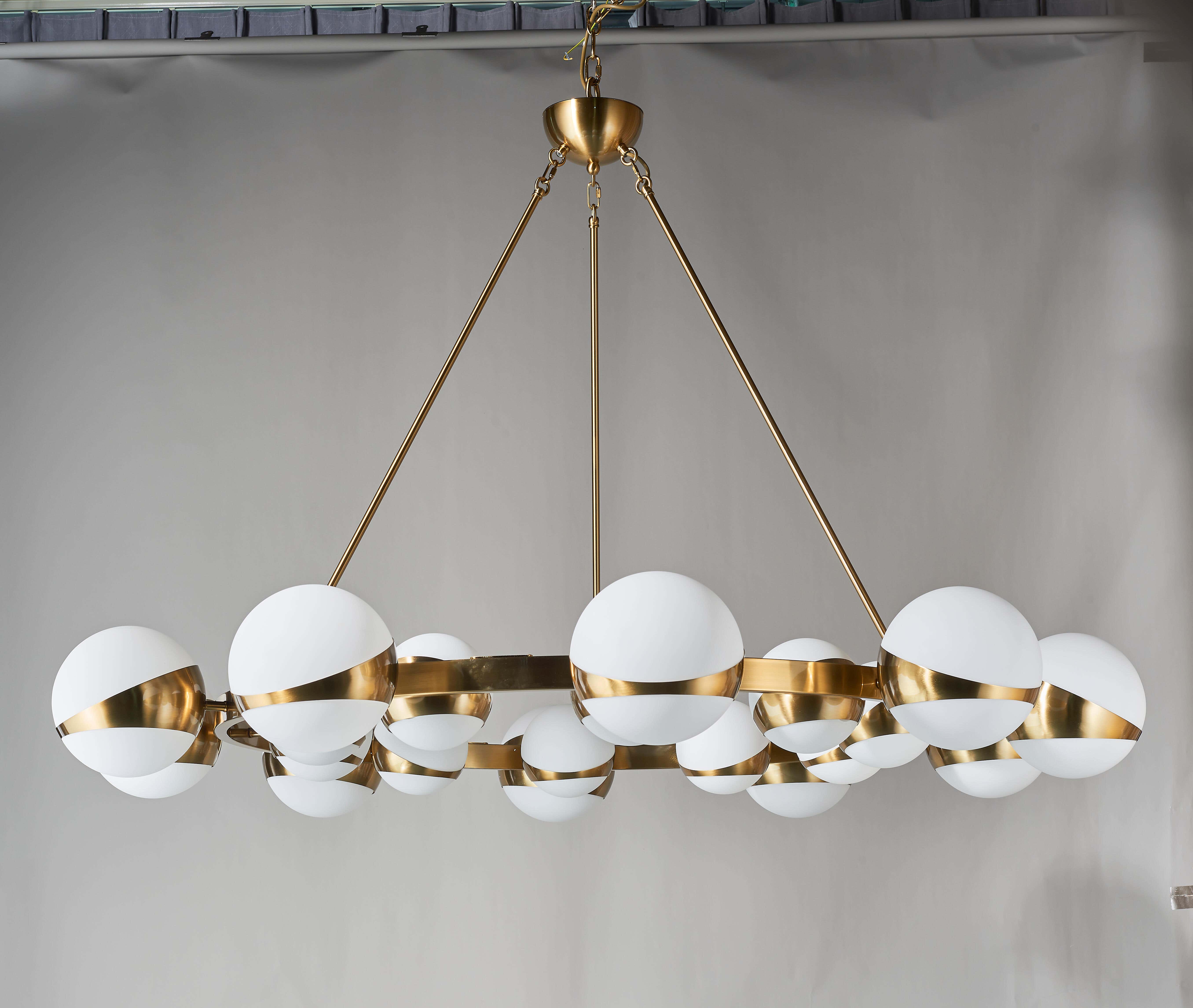 Lucca Sputnik Chandelier