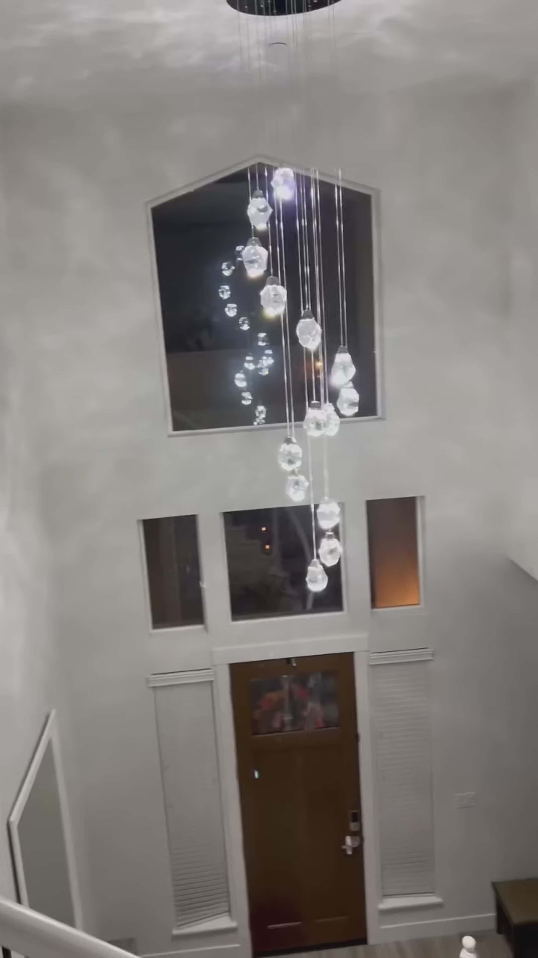 Crystal Rock Chandelier(Grand)