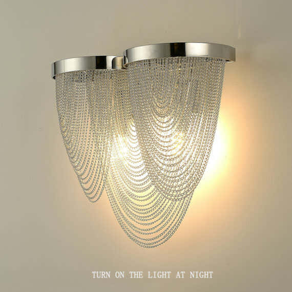 Curt Modern Chain Tassel Wall Sconce